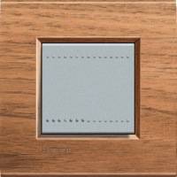 BTicino, LivingLight, Цвет: Европейский орех