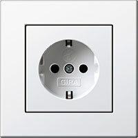 Розетка, Gira E22, Цвет: Белый глянцевый