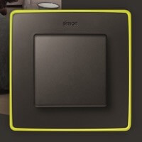 Выключатель Simon 82 Detail, Цвет: Графит / Неоново-желтое основание