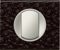 Legrand, Celiane, Цвет: Кожа Блэк Пиксел