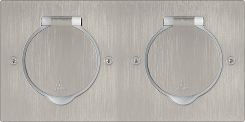 Legrand, DLP IP 44, Встраиваемый розеточный блок, цвет - нержавеющая сталь, форма - прямоугольная.