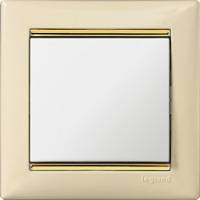 Legrand, Valena, Цвет: Слоновая кость / Золотой штрих