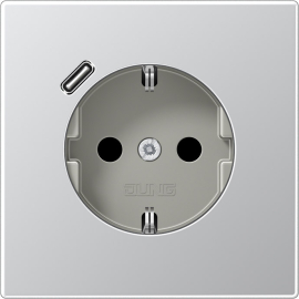 Розетка USB C с электрической розеткой
LS 990,  LS 1912,  LS plus,  LS ZERO,  LS-design,  FD-design,  USB type-C 5V,  Электр. с USB,  одинарная,   цвет - алюминий,  металл,  AL1520-18C,  AL 1520-18 C,  JUNG
 - PULSAL.RU