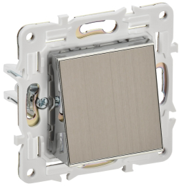 Кабельный вывод
Skandy,   цвет - никель,  металл,  SK-VK10-0-K50,  IEK
 - PULSAL.RU