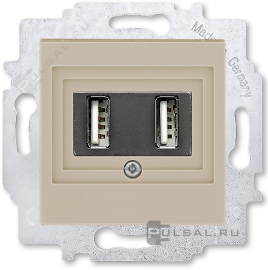 Розетка USB, 1.4А
Levit,  USB type-A 5V,  двойная,   цвет - кофе макиато / белый,  пластмасса,  5014H-A00040 18W,  2CHH290040A6018,  ABB
 - PULSAL.RU